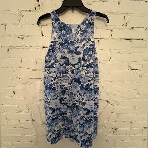 Abercrombie NWT linen floral shift dress. Time to show off, cutie.